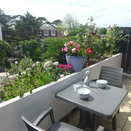 Olympe-2 Apartament